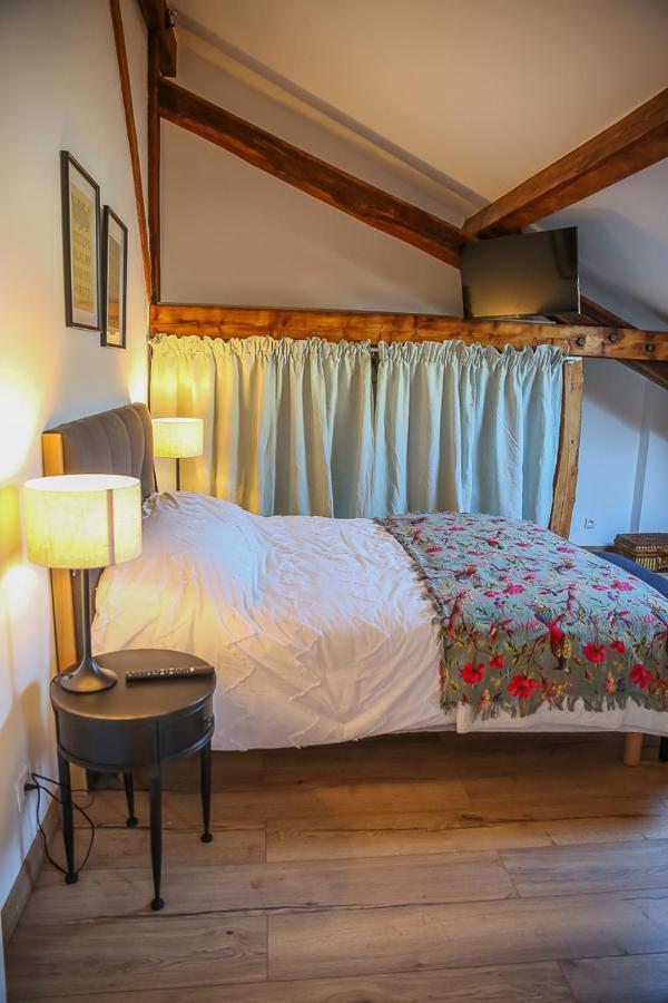 Croix Blanche - Le Logis Apartman Tournan-en-Brie Kültér fotó