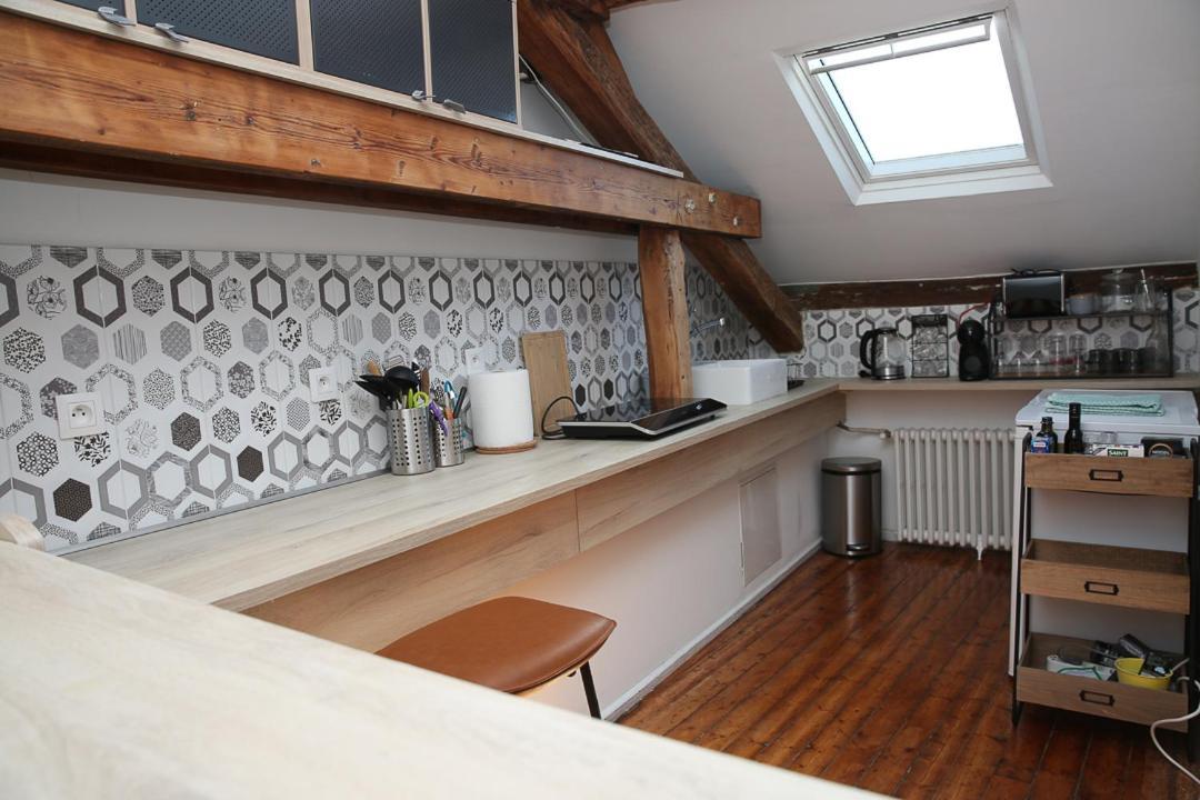 Croix Blanche - Le Logis Apartman Tournan-en-Brie Kültér fotó