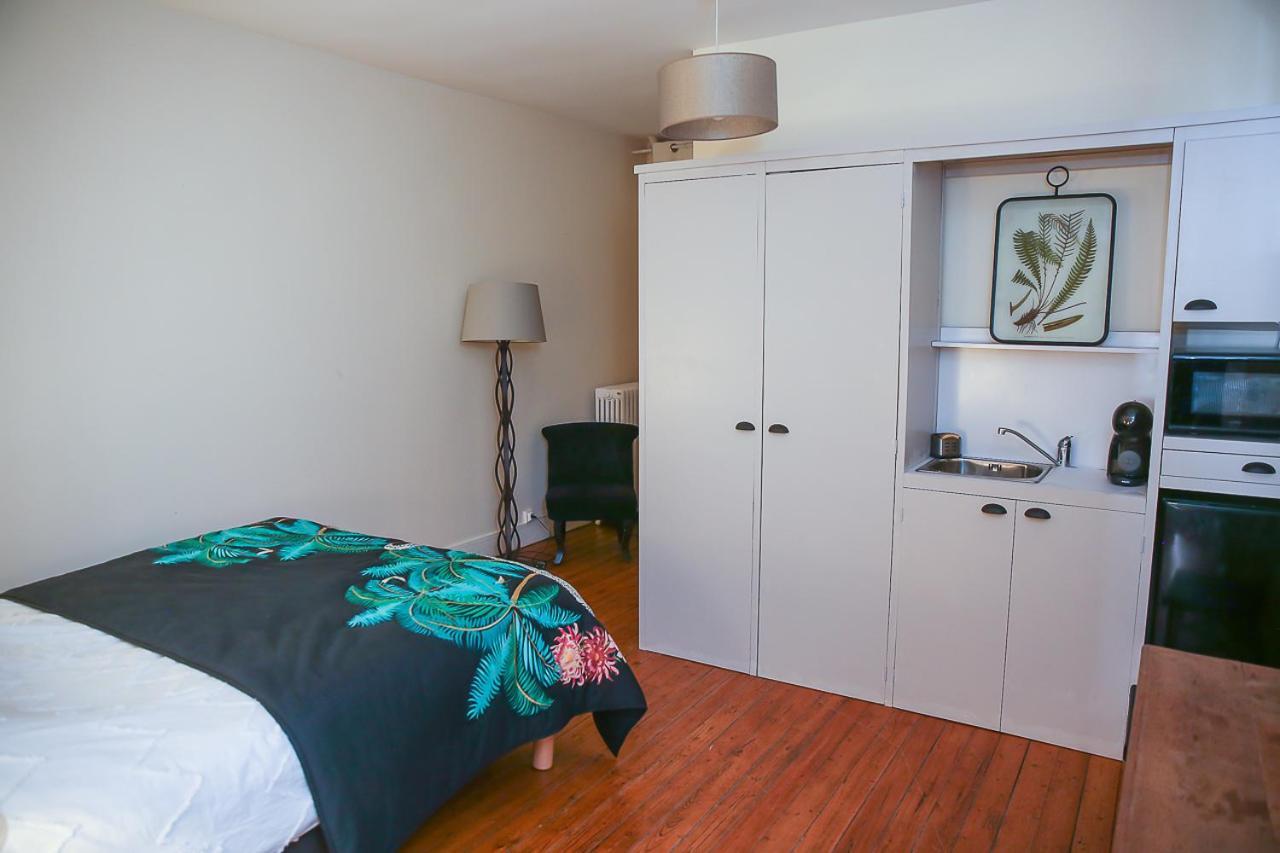 Croix Blanche - Le Logis Apartman Tournan-en-Brie Kültér fotó